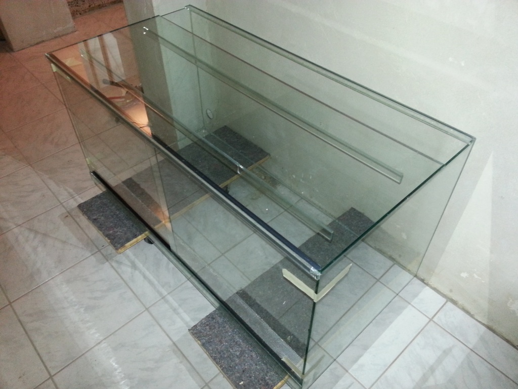 Terrarium 120x60x60 - Terrarien - Gerschweiler